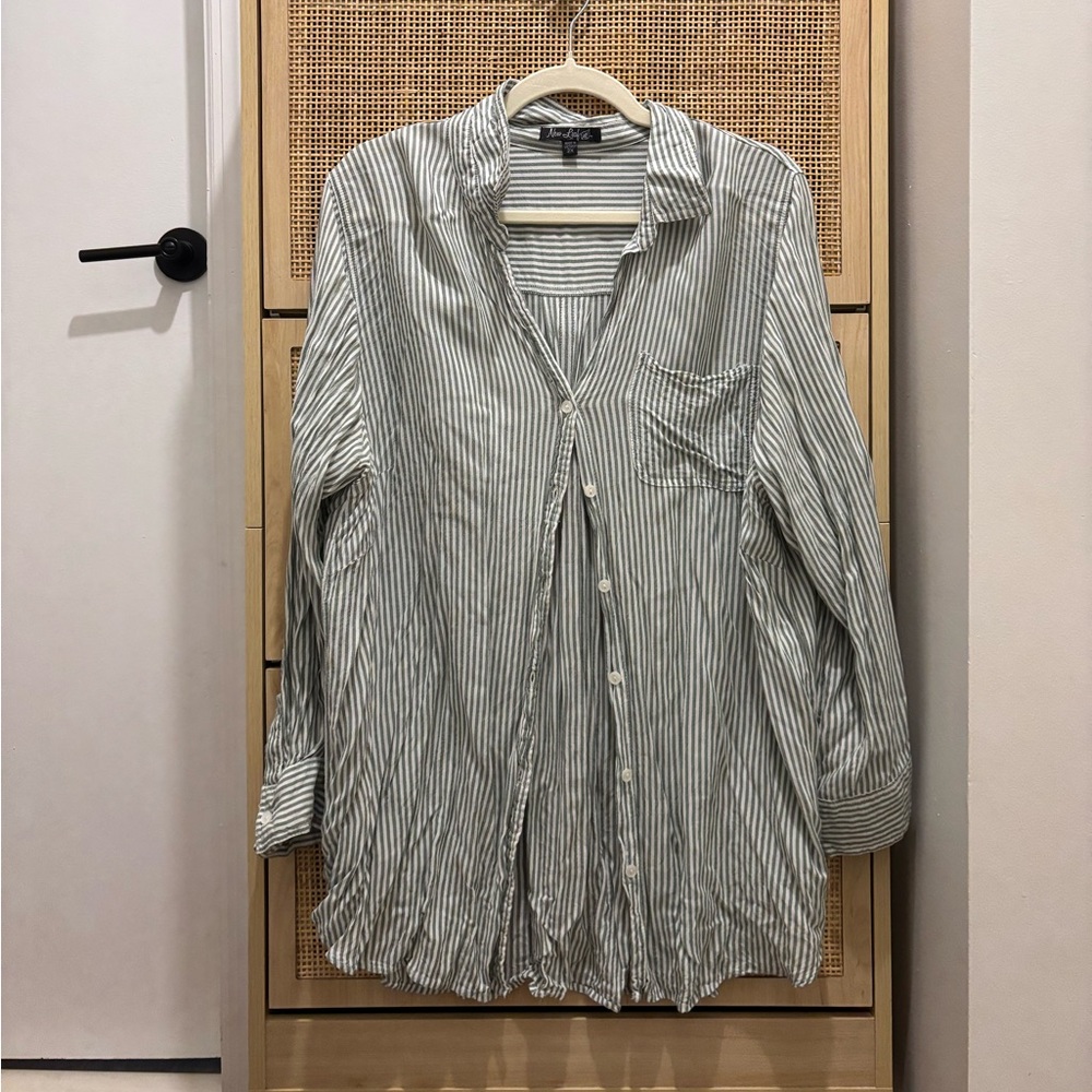 New Leaf linen style striped button up blouse muted tones